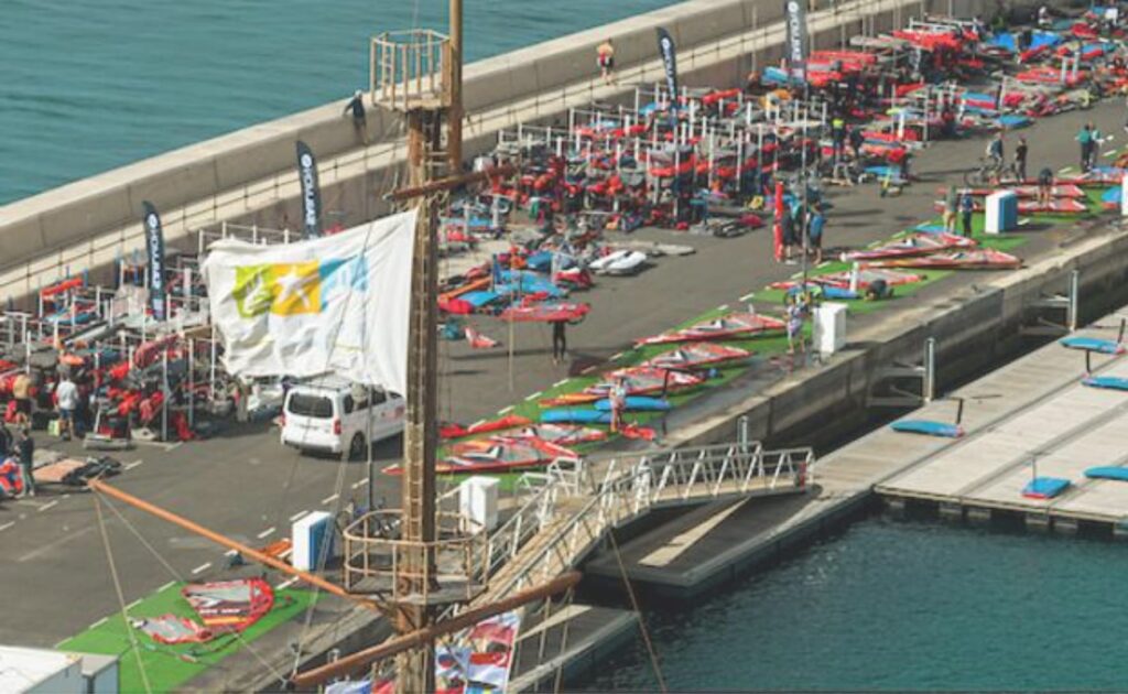 L’élite mondiale della vela completa ed entra a Playa Blanca