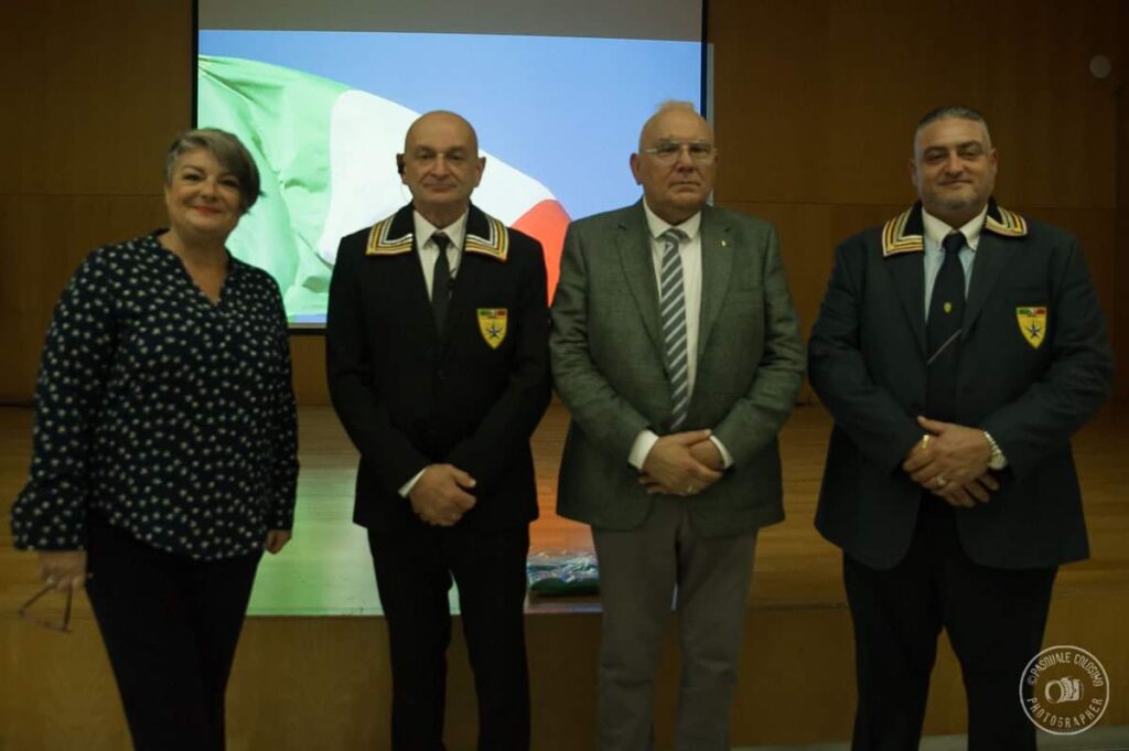 L’associazione composta da giornalisti Italiani “Arcipelago Canarie” inizia una serie di incontri di approfondimento storico “corsi e ricorsi storici”, con un programma di conferenze mensili.