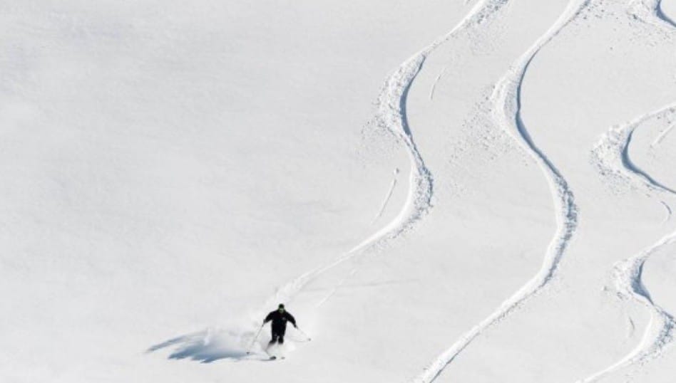 Courmayeur, sciatore freerider muore precipitando per 100 metri