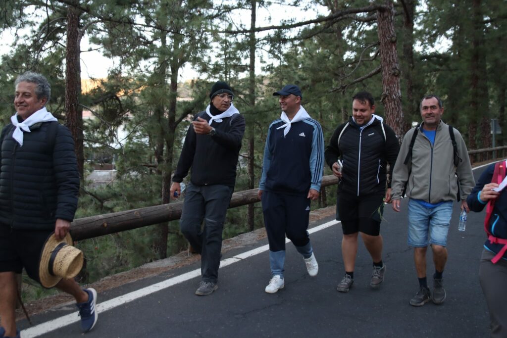 Un migliaio di persone ha camminato sulle orme di Fra Pedro nella sua 16ª edizione.