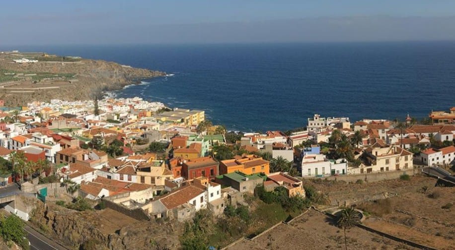 Ferito dopo essere caduto accidentalmente da un tetto a San Juan de la Rambla