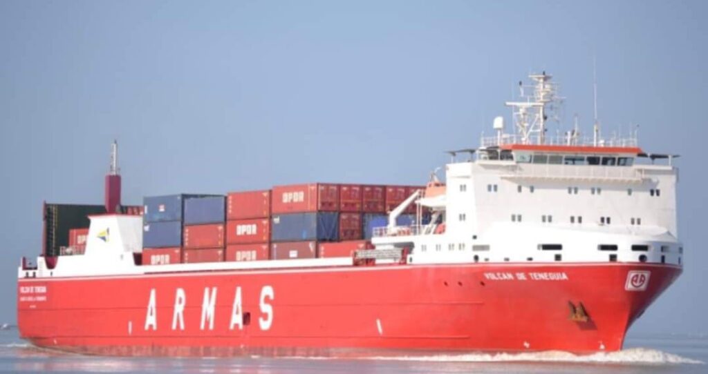 Armas inizia a cedere beni: la compagnia di navigazione venderà la Volcán de Teneguía a Octomarine.