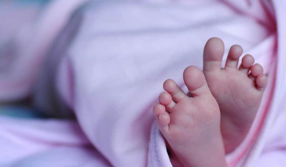 Il tasso di natalità nelle Isole Canarie continua a diminuire: 13,32% in meno fino a marzo