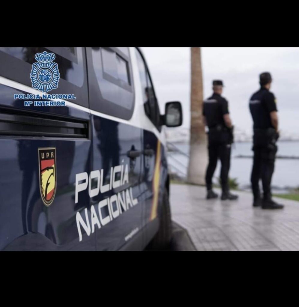 Hanno truffato un anziano per oltre 250.000 euro: quattro persone arrestate a La Laguna.