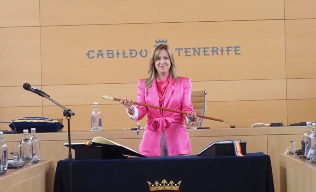 Rosa Dávila, nuova Presidente del Cabildo di TenerifeDiventa la prima donna a presiedere l’istituzione isolana.