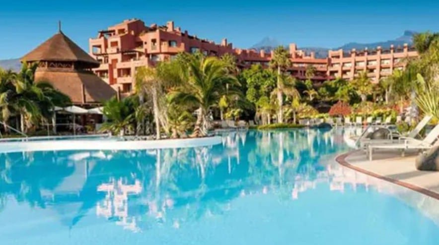 Un falso allarme bomba costringe a interrompere i lavori all’hotel Tivoli La Caleta