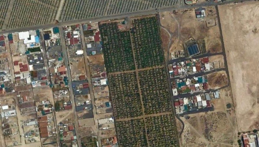 Una città illegale cresce senza controllo all’ombra di El Fraile, ad Arona