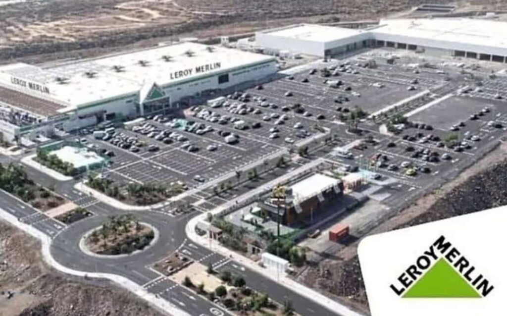Il nuovo parco commerciale Adeje Shopping aprirà alla fine di quest’anno.