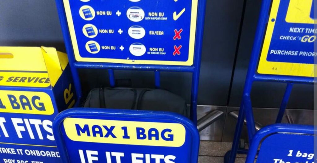 Notizie di viaggio: le compagnie aeree non potranno far pagare il bagaglio a mano.
