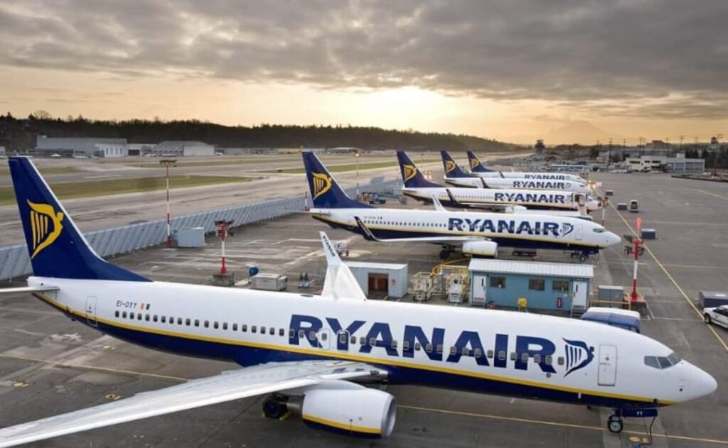 Ryanair lancia nuove rotte e aumenta le frequenze nelle Isole Canarie per la stagione invernale.