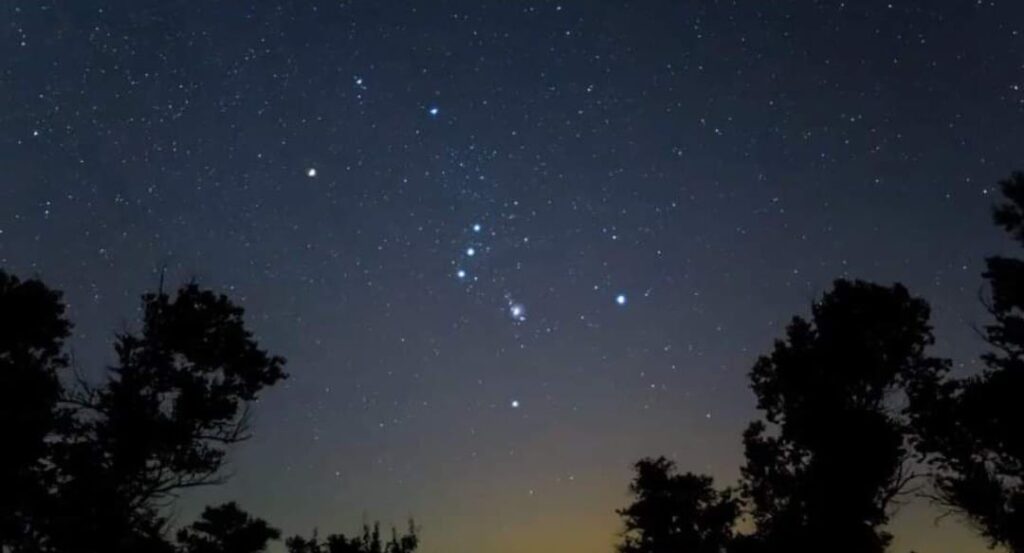 Orionidi alle Canarie: la pioggia di stelle della cometa di Halley raggiunge il suo apice sabato.