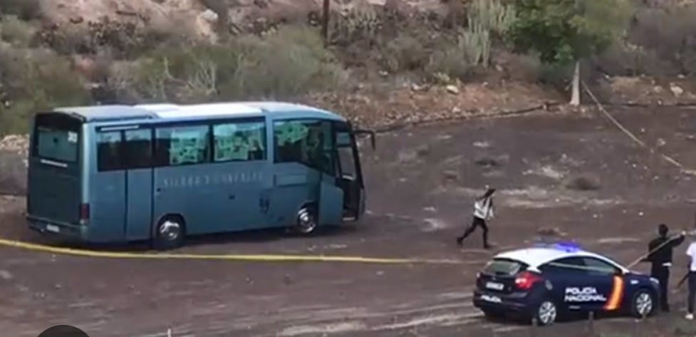 Arrestato per essersi spogliato e masturbato su un autobus a Tenerife.