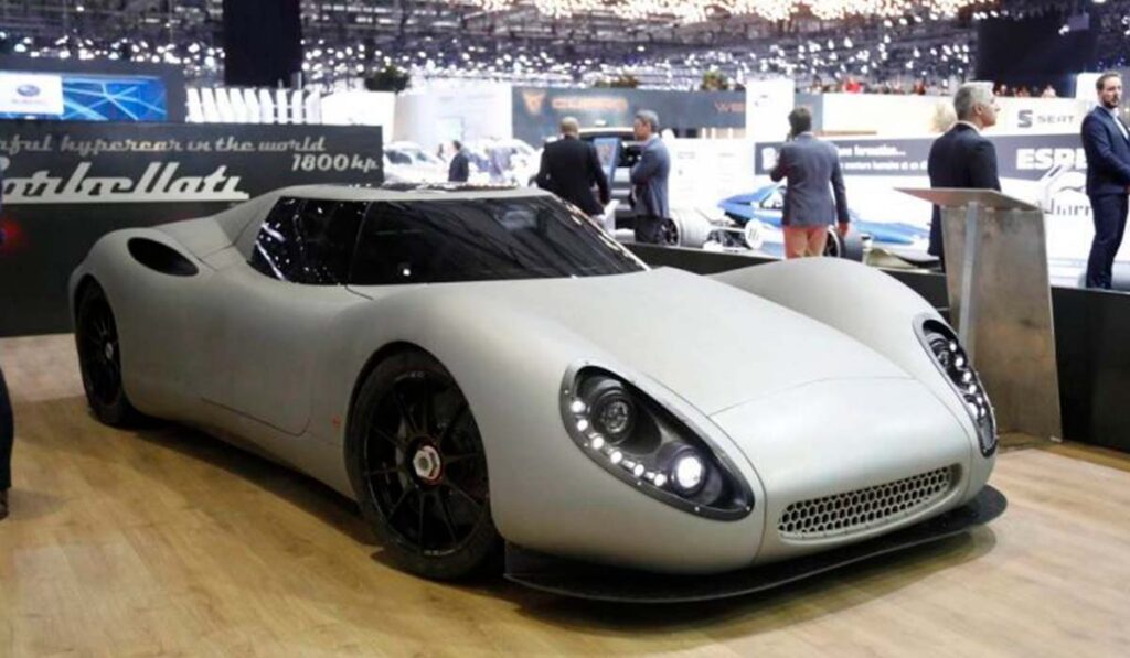 L’auto più veloce del mondo è stata assemblata a Tenerife: può raggiungere i 500 km/h