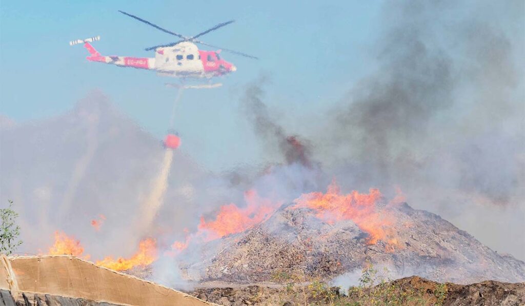 Incendio Parque La Reina, 100.000 tonnellate di compost “bruceranno per giorni, forse settimane”