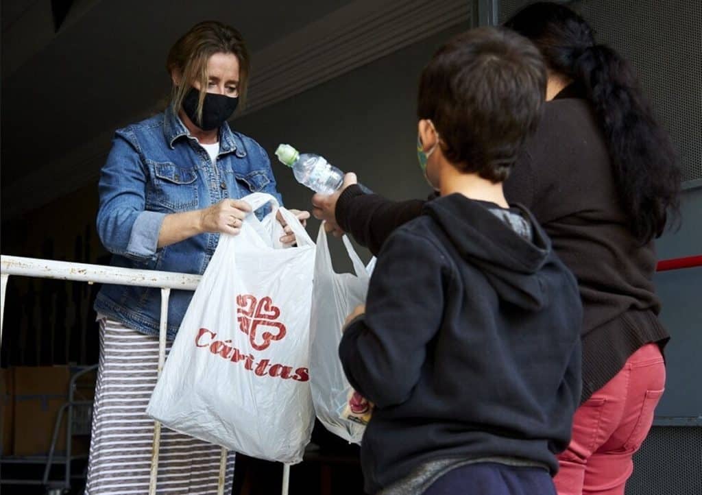L’allarme della Caritas sulla precarietà lavorativa alle Canarie: “riguarda 130.000 famiglie”