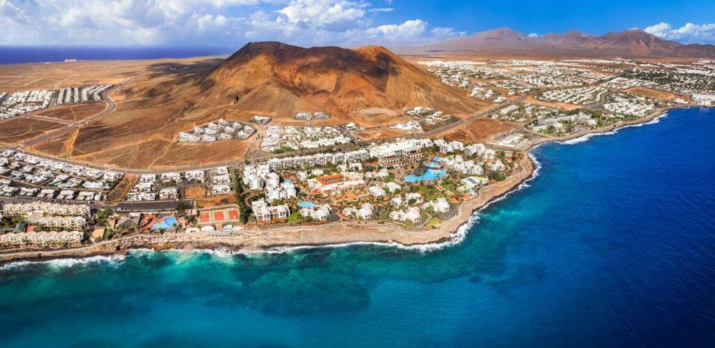 Canarie, una delle mete più ricercate dagli europei per trascorrere le vacanze di Pasqua