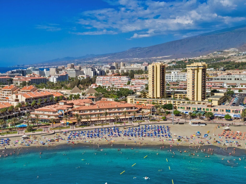 Il comune di Arona cederà terreni per la costruzione di nuovi centri educativi e case popolari