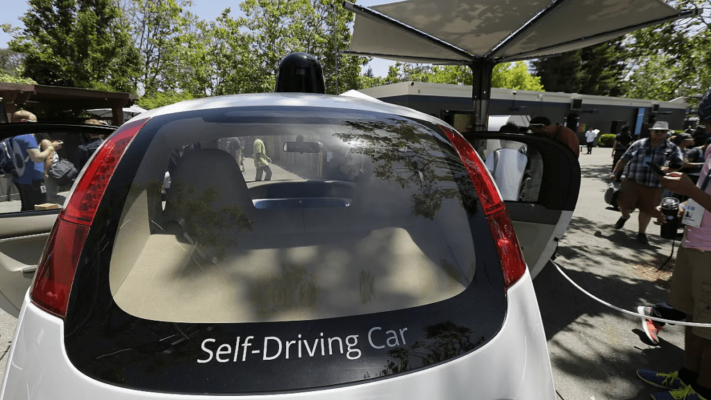 Le auto senza conducente sono generalmente più sicure di quelle guidate dagli esseri umani, secondo uno studio