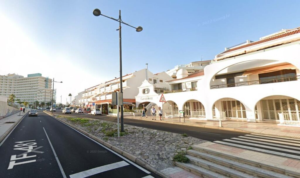 Un ragazzo di 21 anni precipita da un hotel a Tenerife