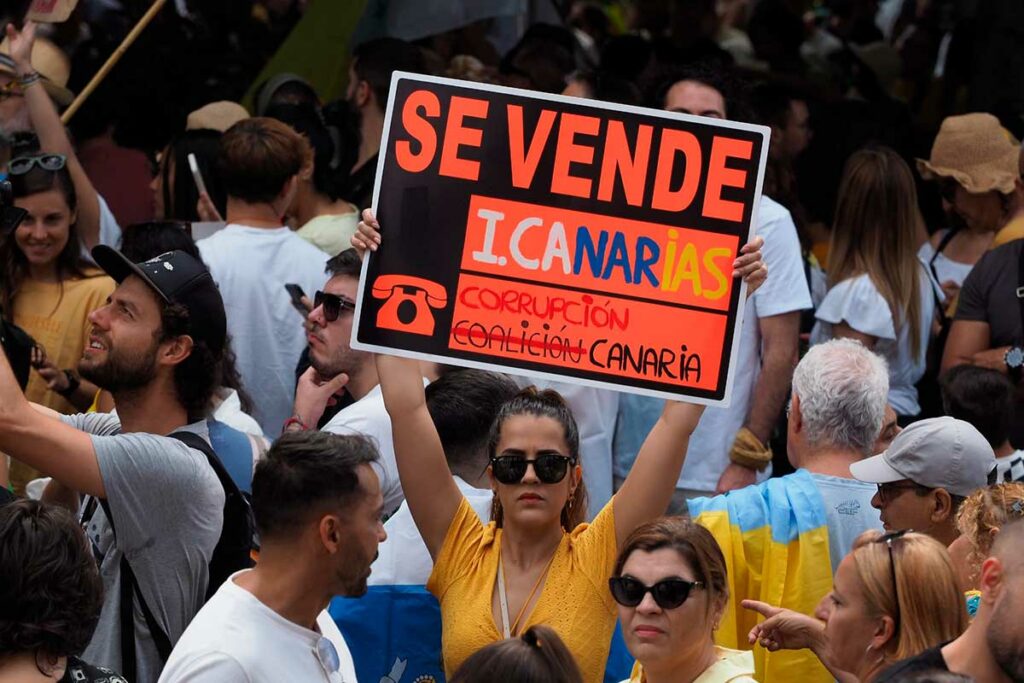 Collettivi del 20A annunciano un’altra grande manifestazione alle Canarie: questa volta, nelle zone turistiche