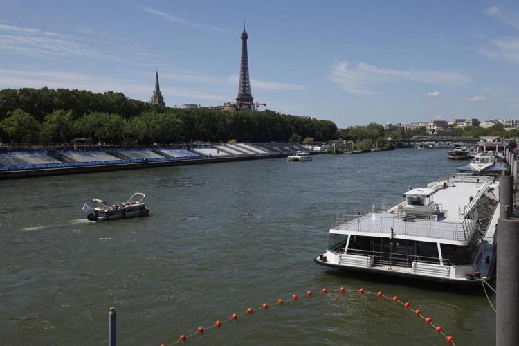 Parigi 2024: allenamenti di Triathlon sospesi a causa dell’inquinamento nella Senna