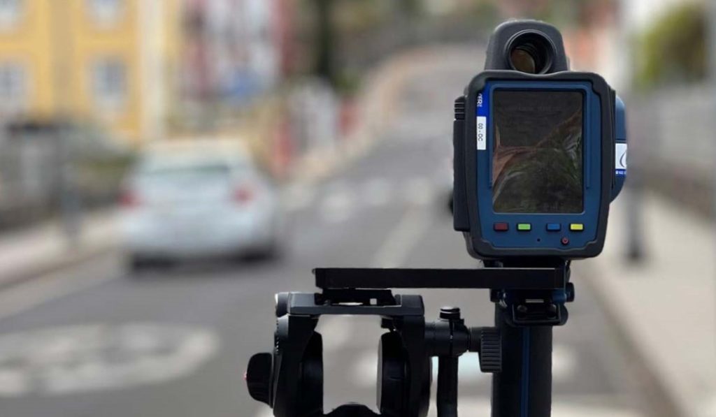 Un nuovo radar mobile controlla la velocità nella zona metropolitana di Tenerife