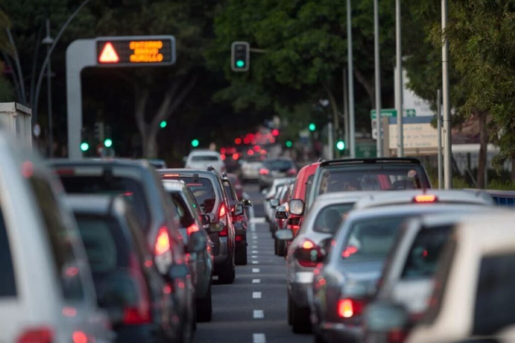 Modifiche al traffico nel centro di Santa Cruz a partire da oggi: tutti i blocchi e deviazioni