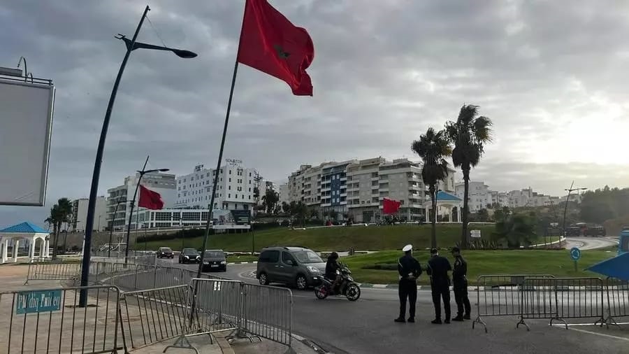 Migranti, tensione alle stelle a Ceuta per i tentativi di sconfinamento dal Marocco