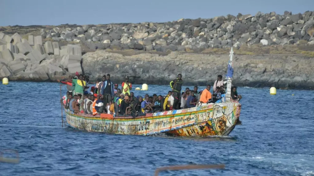 Il governo spagnolo stanzia altri milioni per l’accoglienza dei minori migranti alle Canarie