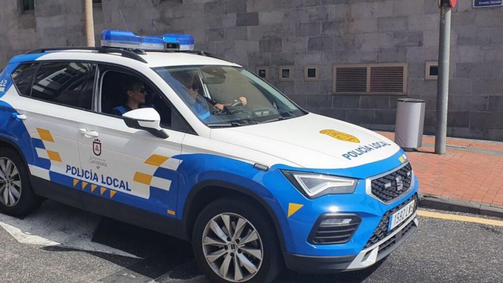 Carcere per due poliziotti locali a Tenerife accusati di appropriarsi dei soldi delle multe