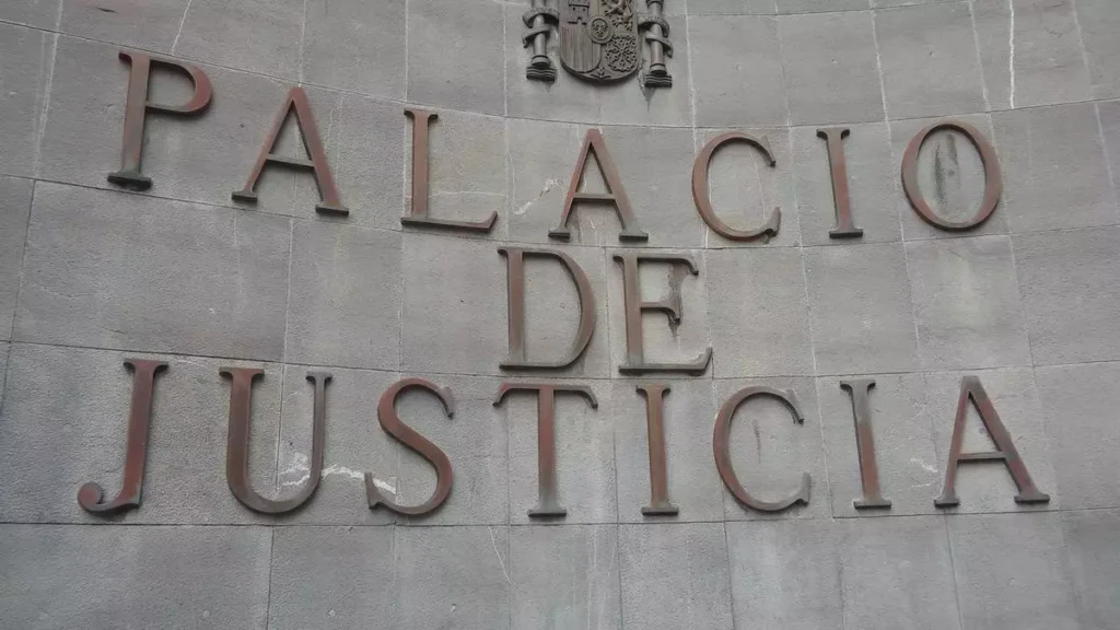 In carcere una quarta persona per l’inchiesta sulla corruzione di minori a Tenerife