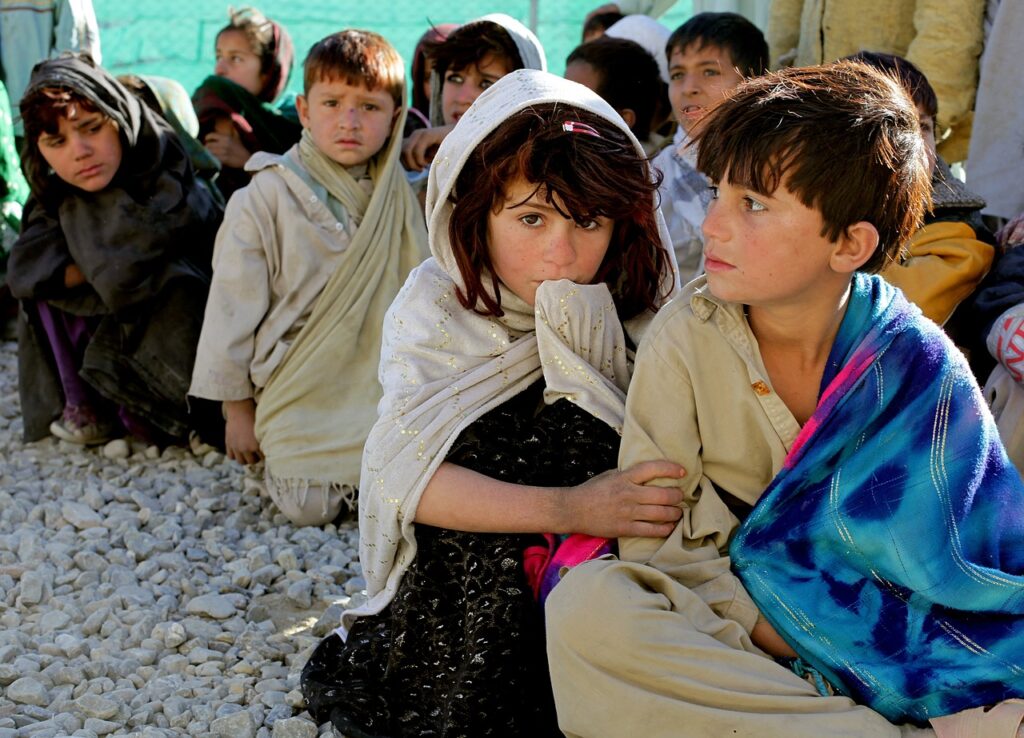 L’inchiesta giornalistica sui 51.000 bambini migranti scomparsi in Europa Daphne Caruana 2024 è stata premiata