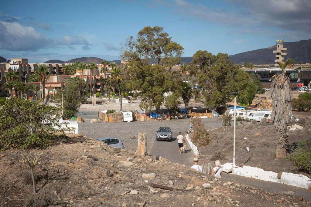 Ten-Bel, la città delle vacanze di Tenerife che si è trasformata in “Chernobyl”