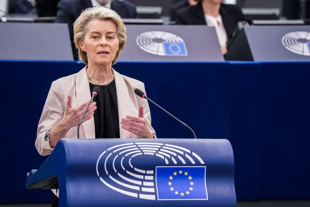 Von der Leyen: “Attueremo il rapporto Draghi. Nessun passo indietro sul Green Deal”