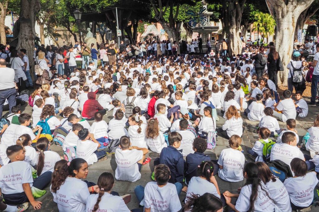 La Laguna celebra 25 anni come Città Patrimonio con un messaggio di pace al mondo