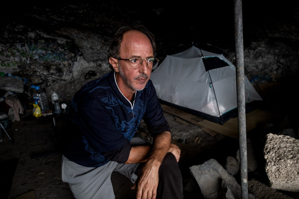 Fare i salti mortali per sopravvivere nel sud di Tenerife: la storia di Ricardo