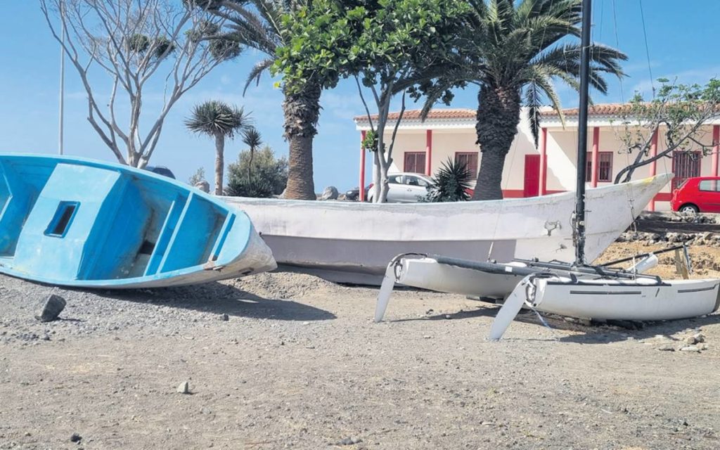 Migranti, il 2025 alle Canarie inizia con nuovi sbarchi e con due vittime