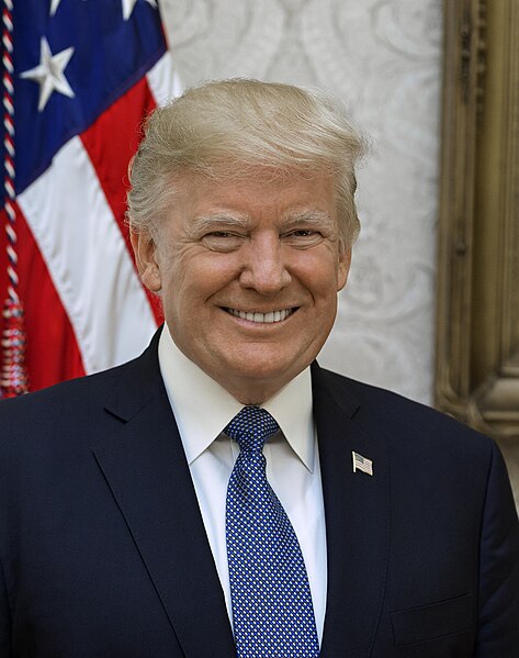 Trump insiste sull’Ucraina: «Devono ripagarci 300 miliardi con terre rare e petrolio»