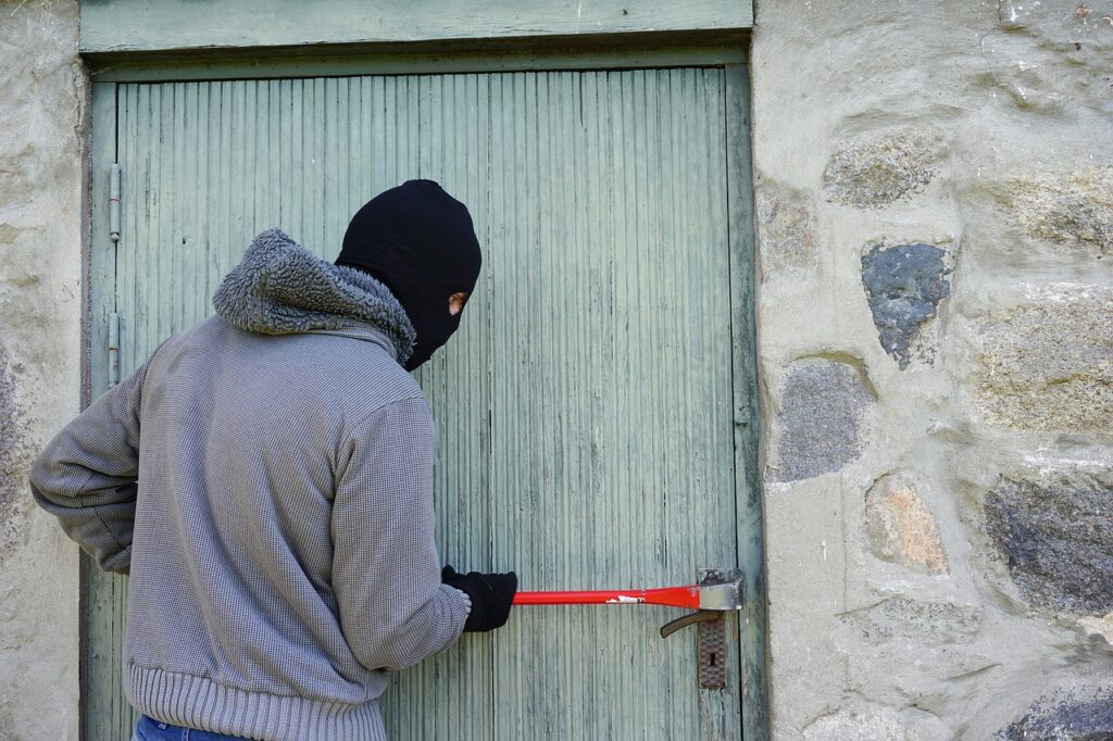 Granadilla, cresce la preoccupazione per la sicurezza: aumentano furti e degrado