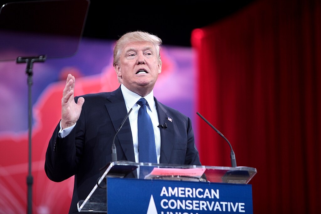 Trump annuncia la pubblicazione dei documenti su Kennedy: “Saranno tutti rivelati”