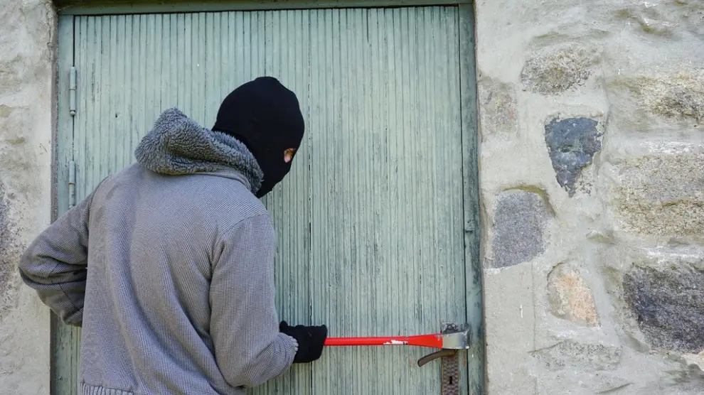 I giudici stabiliscono che i proprietari di una casa occupata possono tagliare le utenze di luce, acqua e gas