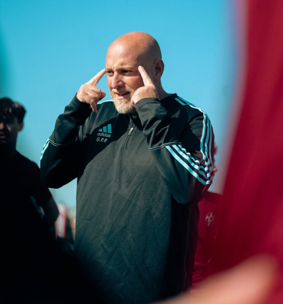 Calcio, l’allenatore italiano Gennaro Pelliccia Perez guiderà il CD Marino al prestigioso torneo di Los Realejos
