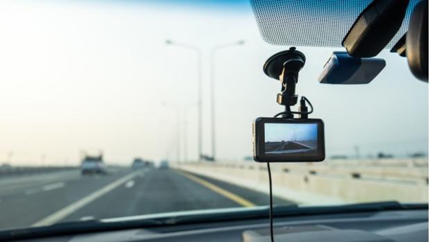 L’uso improprio della dashcam dell’auto in Spagna è sanzionato pesantemente