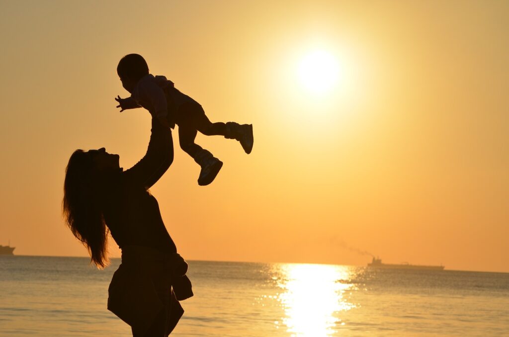 Sempre più donne canarie scelgono la maternità intorno ai 40 anni
