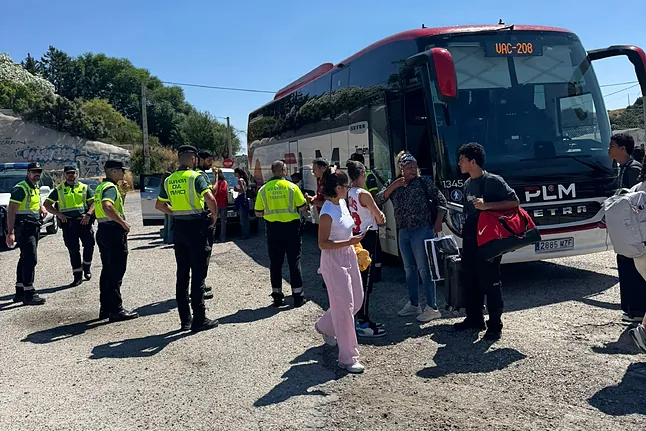 Arrestato a Madrid l’autista di un autobus per guida pericolosa: i passeggeri hanno chiamato la Guardia Civil