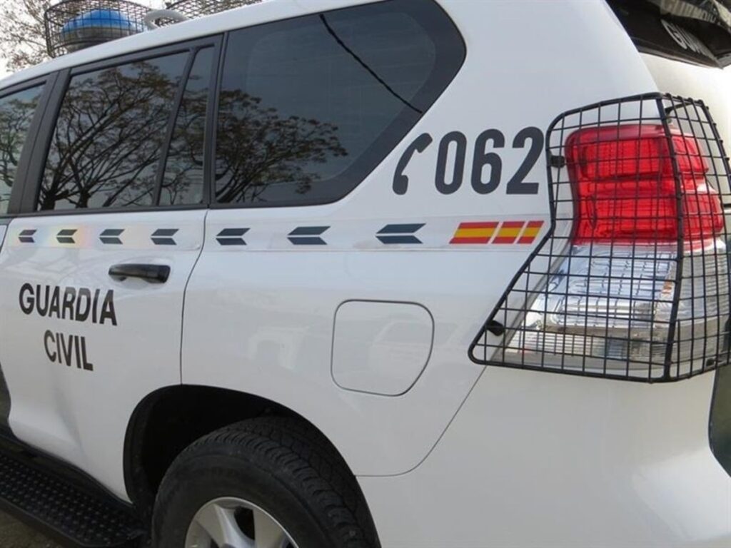 Accoltellato un addetto alla sicurezza durante un noto festival musicale: l’ultimo aggiornamento della Guardia Civil