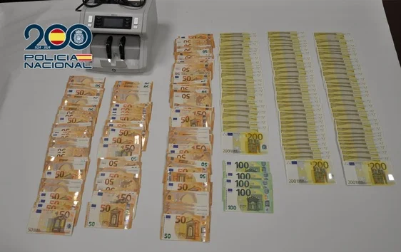 Invitano un’anziana a un centro termale per derubarla di 120.000 euro in casa ad Alicante