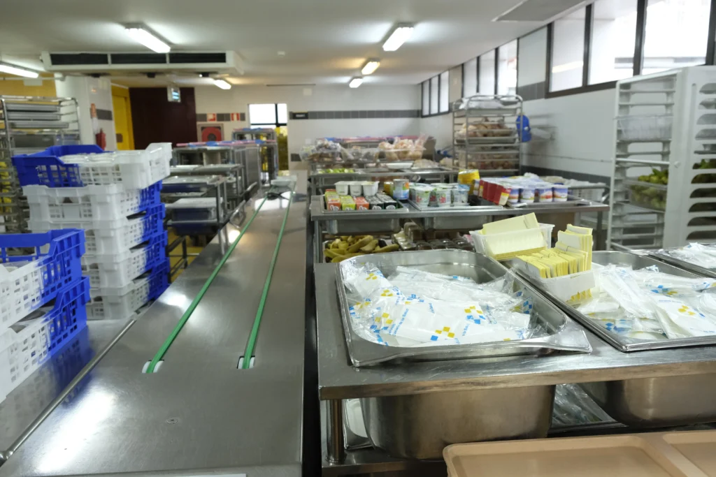 Il focolaio di salmonella esploso in ospedale ha contagiato 19 persone e ancora non è chiara la sua origine